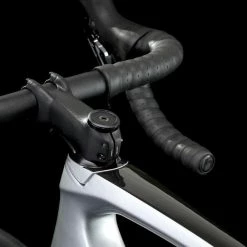 Vélo De Route TREK Emonda SL 5 Disque Gris/Chrome - 2022 -Pièces Route Boutique velo de route trek emonda sl 5 disque grischrome 2022 4