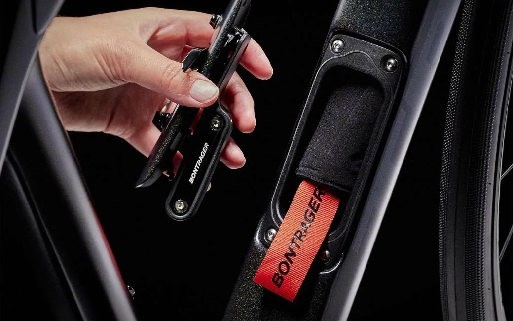 Vélo Route Trek Domane SL 6 Noir - 2023 5 Vélo Route Trek Domane SL 6 Noir - 2023 – Image 3