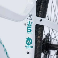 Lapierre VTT Femme LAPIERE EDGE 2.7 27.5" Blanc/Bleu - 2022 11 Lapierre VTT Femme LAPIERE EDGE 2.7 27.5" Blanc/Bleu - 2022 -Pièces Route Boutique vtt femme lapiere edge 27 275 blancbleu 2022 3