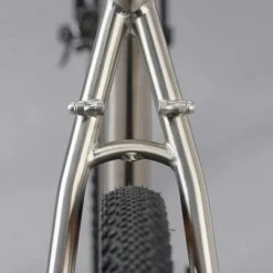 Genesis Bike Vélo Gravel Genesis Croix De Fer Titane Gris - 2022 12 Genesis Bike Vélo Gravel Genesis Croix De Fer Titane Gris - 2022 -Pièces Route Boutique velo gravel genesis croix de fer titane gris 2022 4