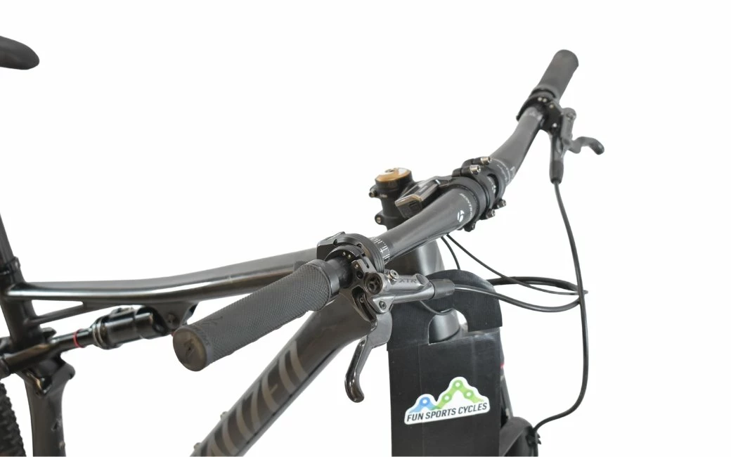 VTT Tout Suspendu Occasion Specialized Epic Expert Carbon XTR Di2 - Révisé Et Garanti - Taille S 5 VTT Tout Suspendu Occasion Specialized Epic Expert Carbon XTR Di2 - Révisé Et Garanti - Taille S – Image 3